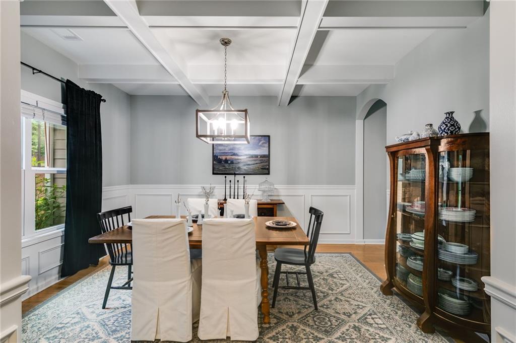 13 Westbrook Road Carrollton, GA 30116 - Photo 8 of 39 a dining room with furniture and window