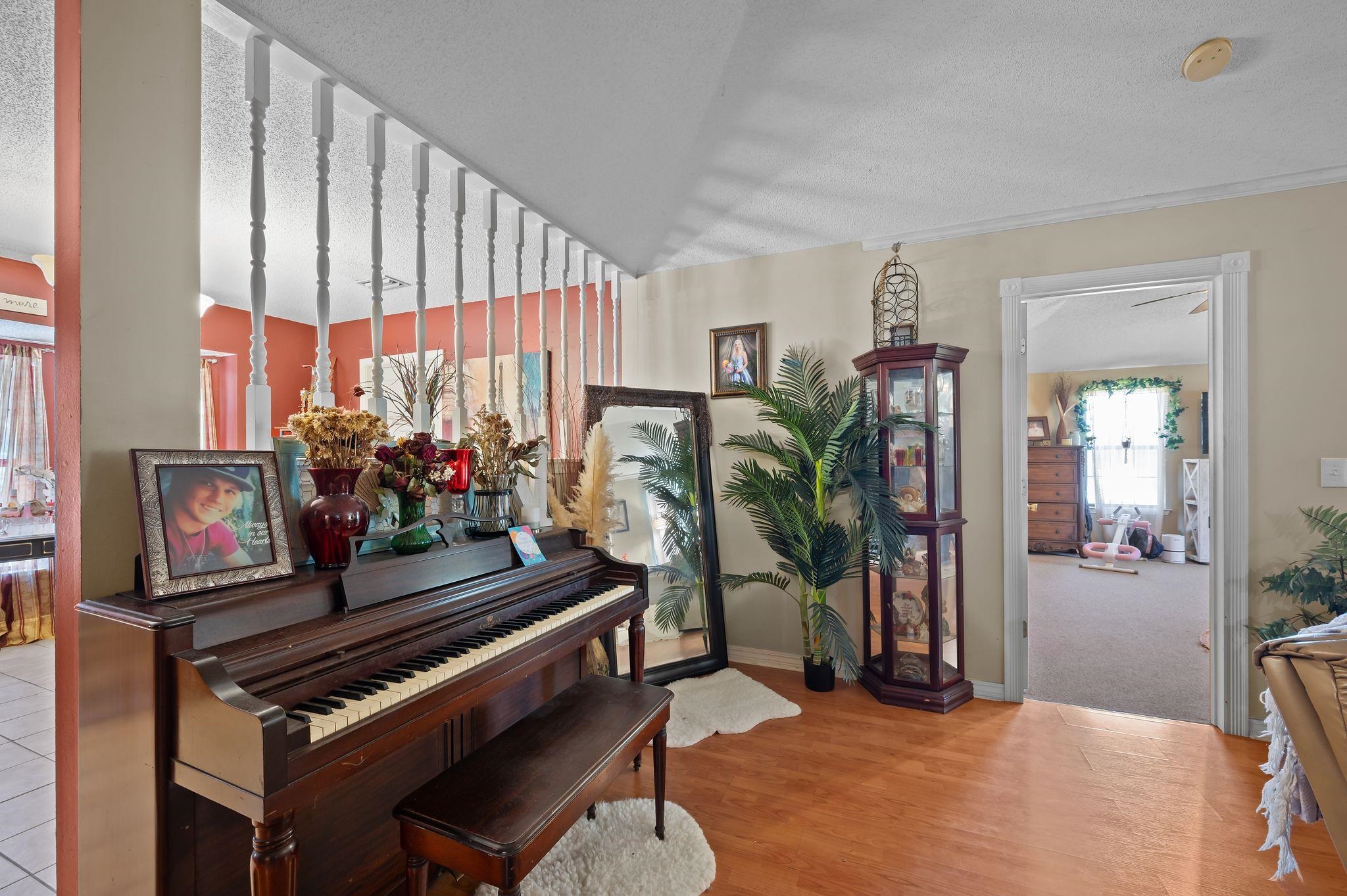 52923 Ammons Road Perdido, AL 36562 - Photo 10 of 35 Sitting Room