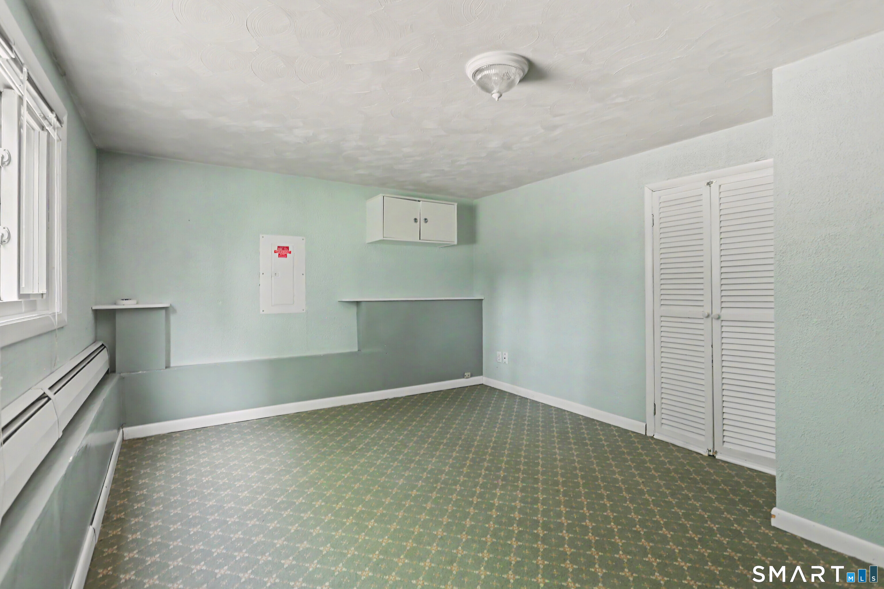 42 Carroll Road Hamden, CT 06517 - Photo 23 of 32