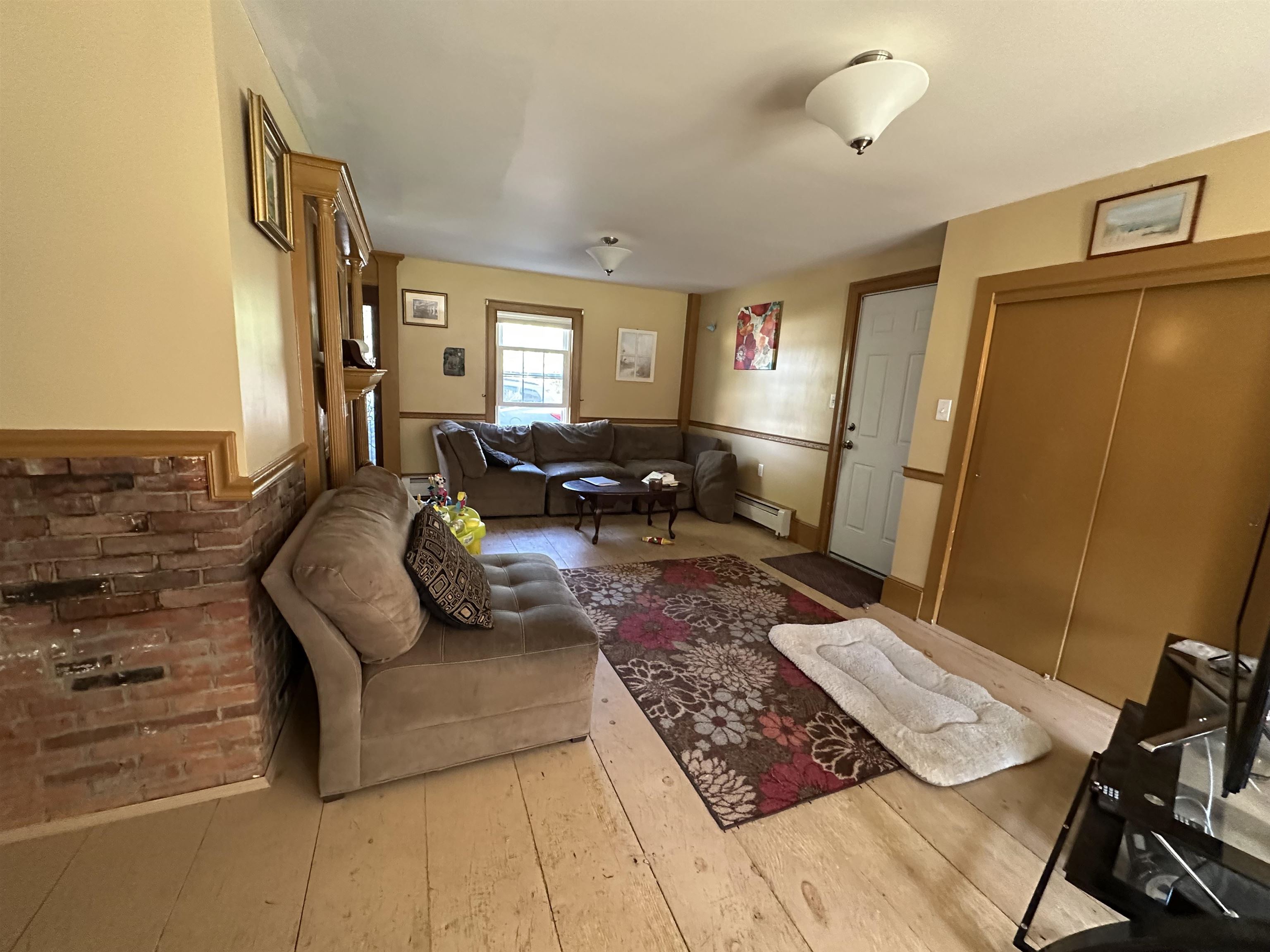 446 Squantum Road Jaffrey, NH 03452 - Photo 13 of 57