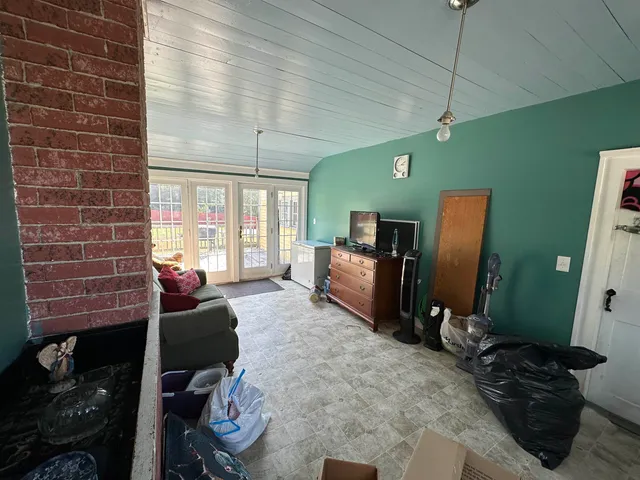 $350,000 | 446 Squantum Road, Jaffrey, NH 03452