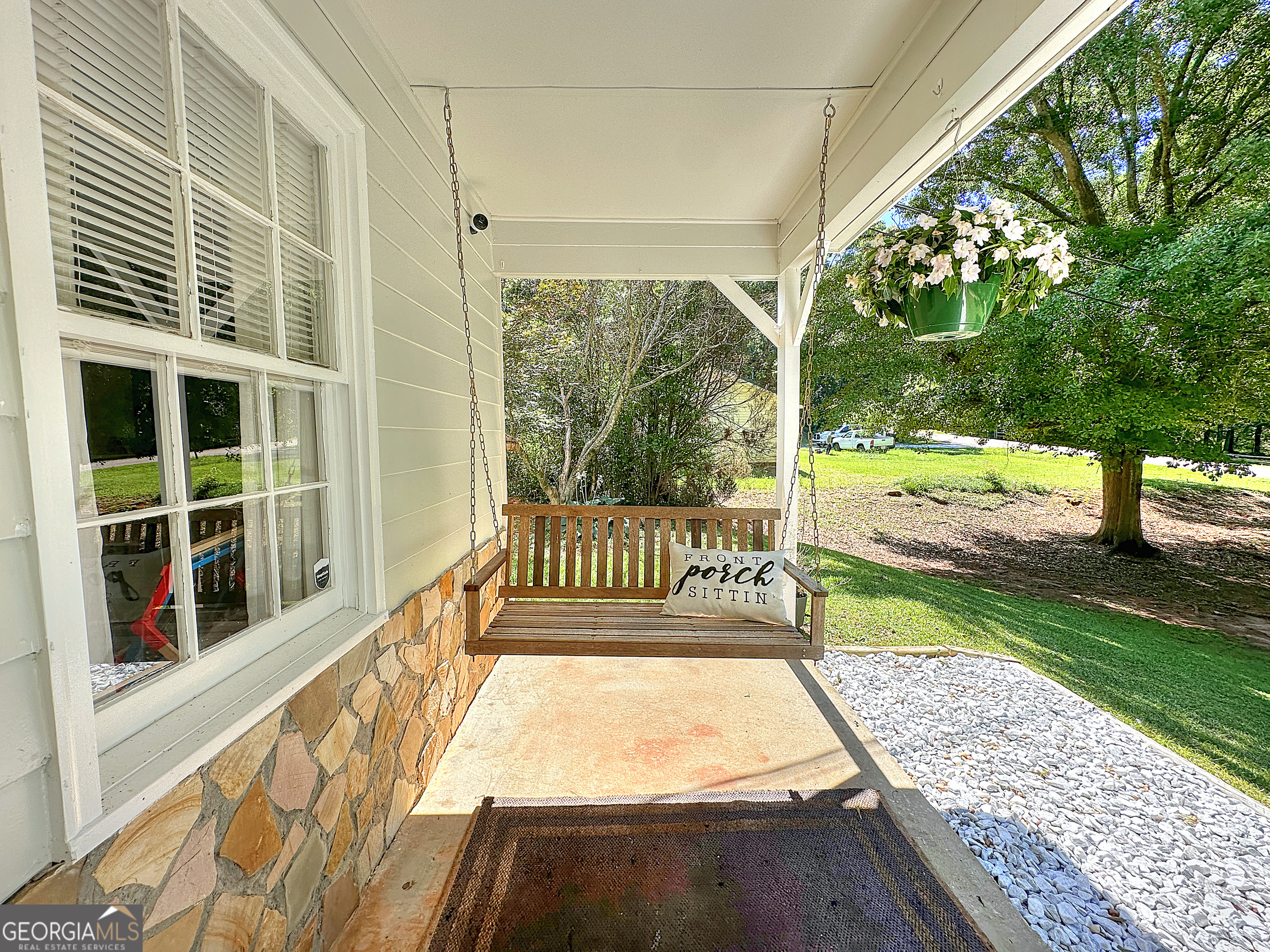 131 Rob Roy Road LaGrange, GA 30240 - Photo 3 of 31