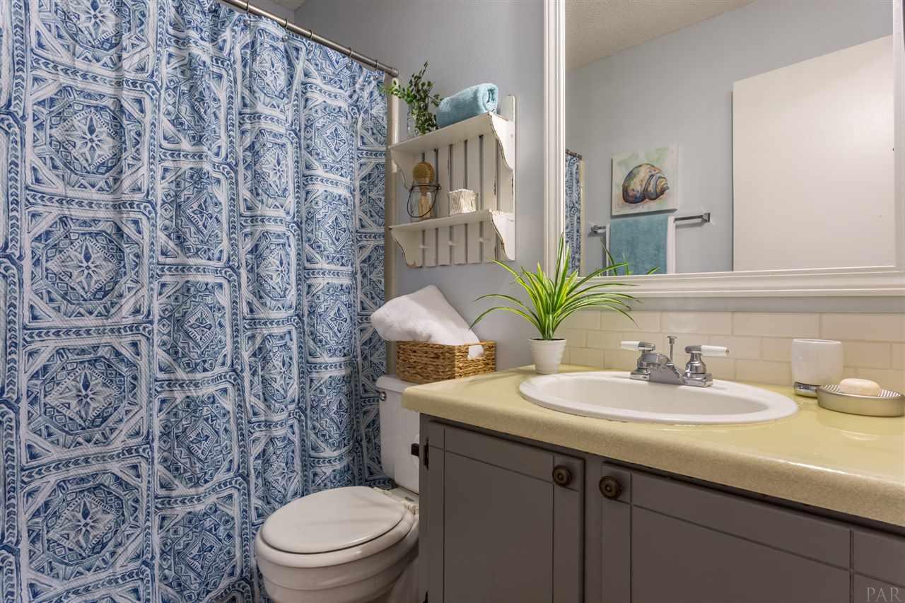 6691 Bellview Pines Road Pensacola, FL 32526 - Photo 24 of 36