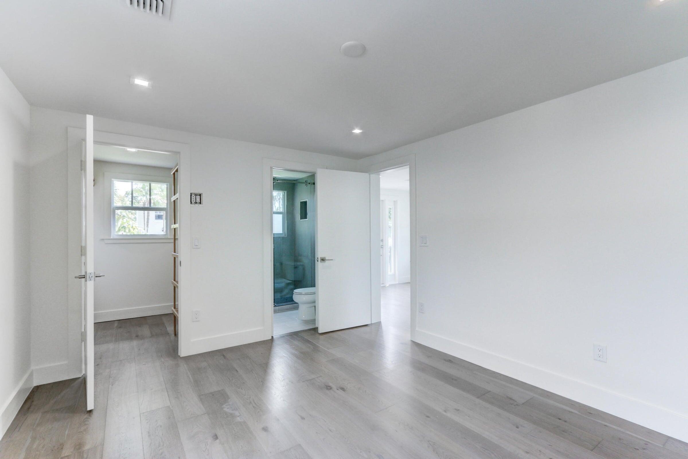 833 Ardmore Road West Palm Beach, FL 33401 - Photo 33 of 45 27