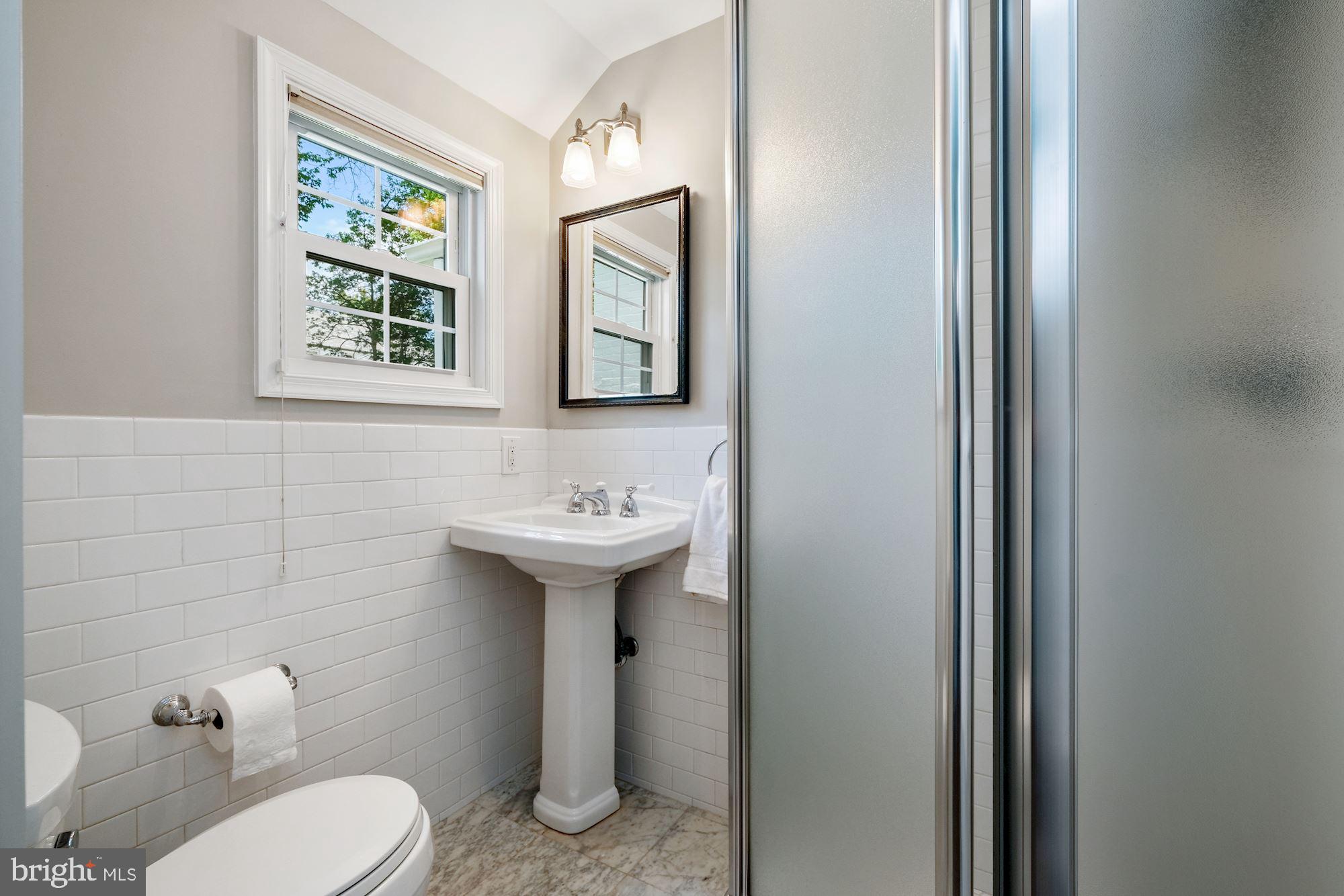 4625 River Road Bethesda, MD 20816 - Photo 12 of 27 Gallery Image 12