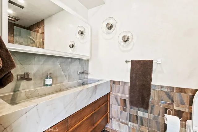 $47,500 | 345 Emerald Bay, Laguna Beach, CA 92651