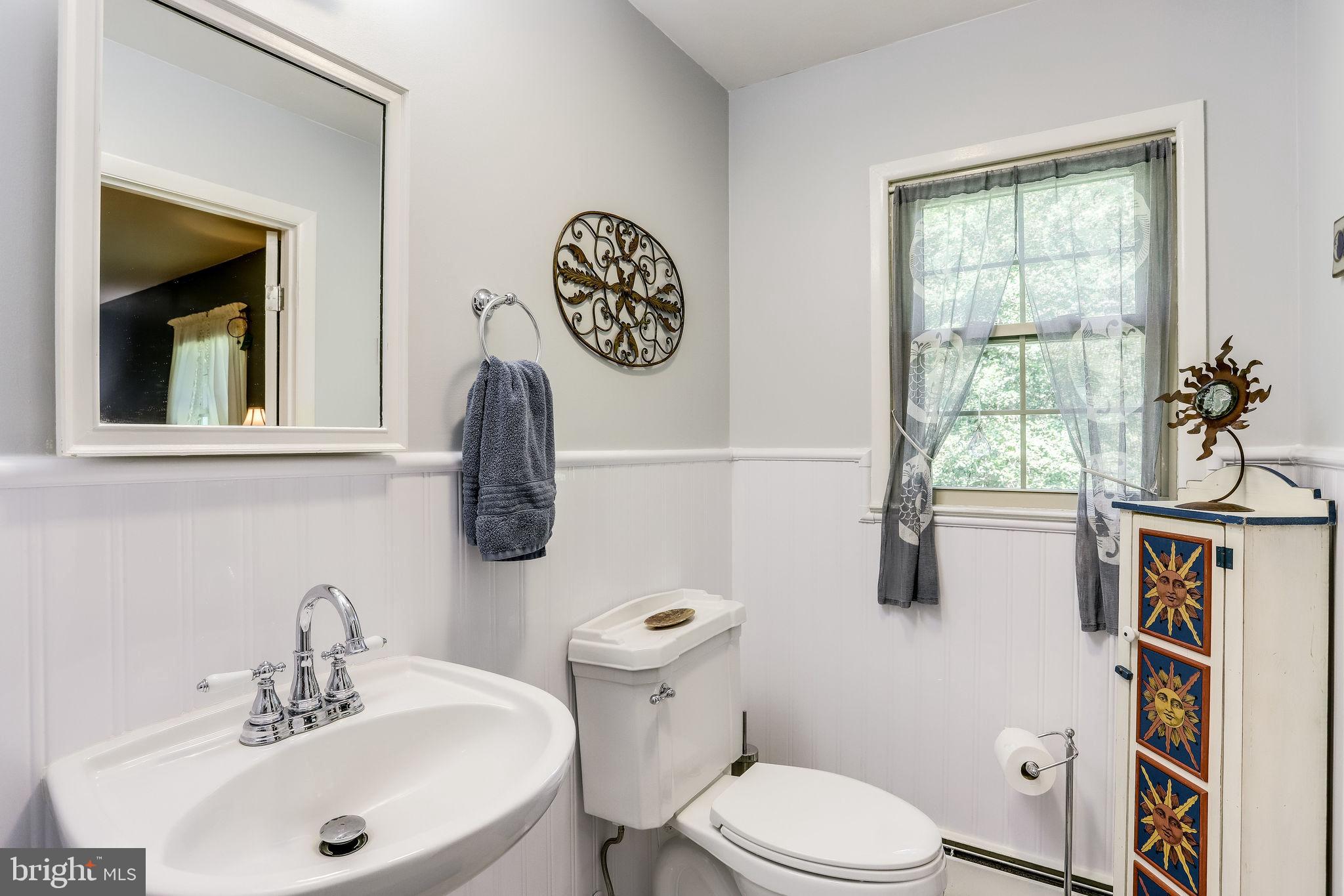 5538 Beverleys Mill Road Broad Run, VA 20137 - Photo 19 of 69 Updated Master Bathroom