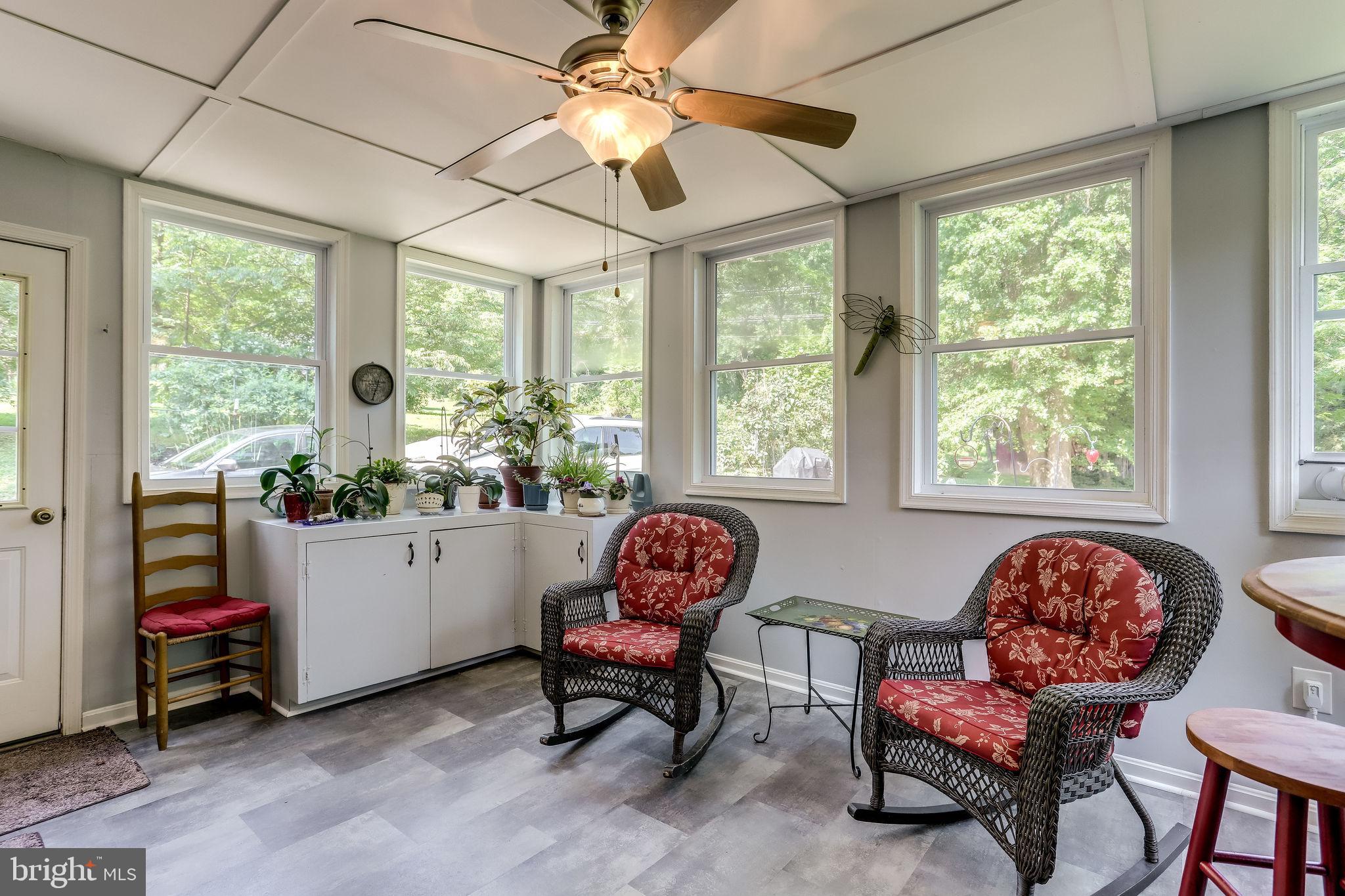 5538 Beverleys Mill Road Broad Run, VA 20137 - Photo 32 of 69 Sun room overlooks the backyard