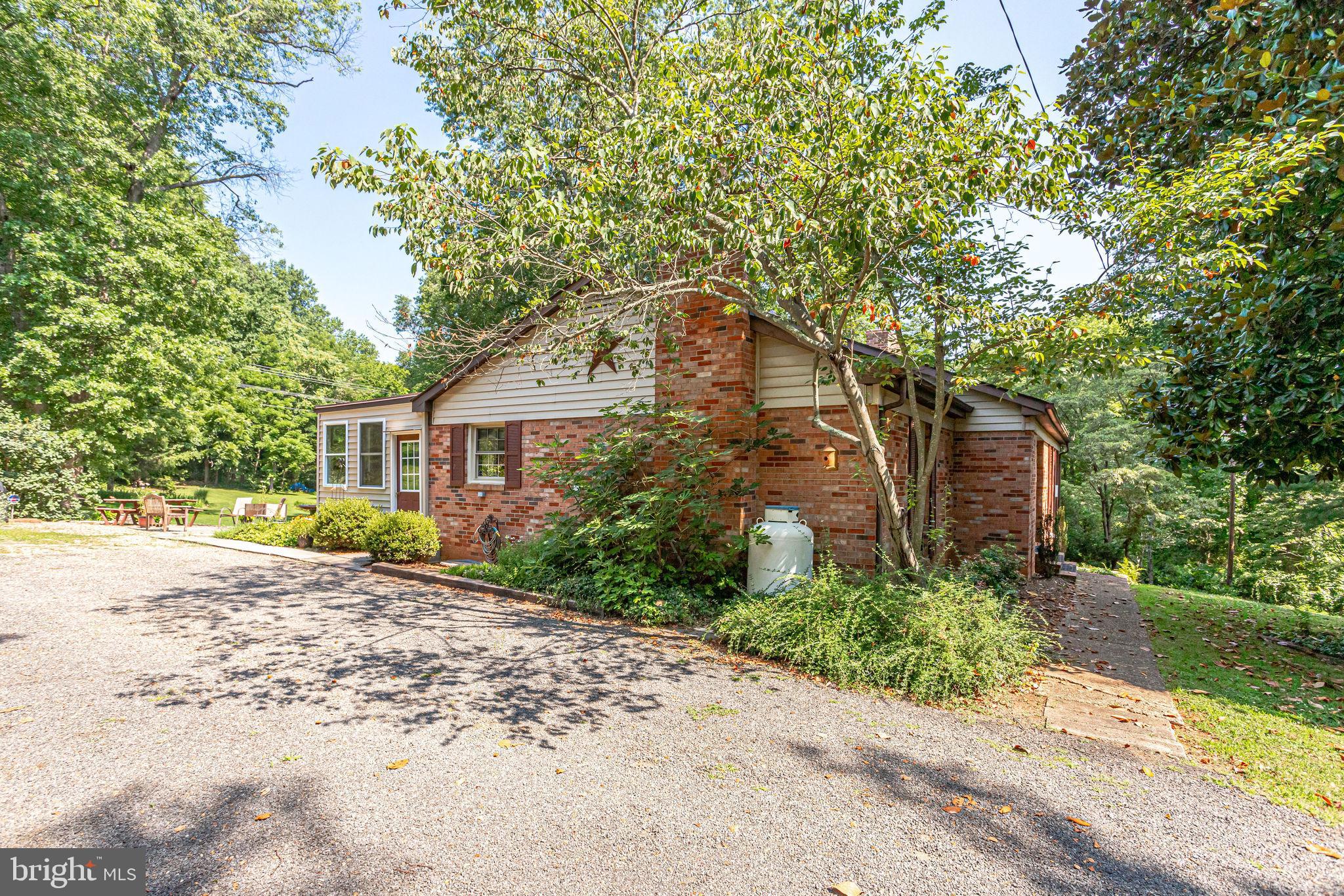 5538 Beverleys Mill Road Broad Run, VA 20137 - Photo 49 of 69 Well Landscaped Property