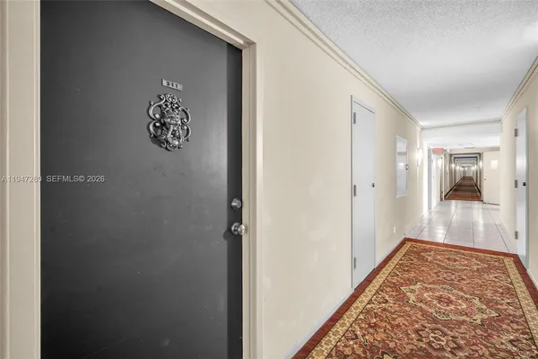 $2,700 | 251 174th Street, Unit 311, Sunny Isles Beach, FL 33160