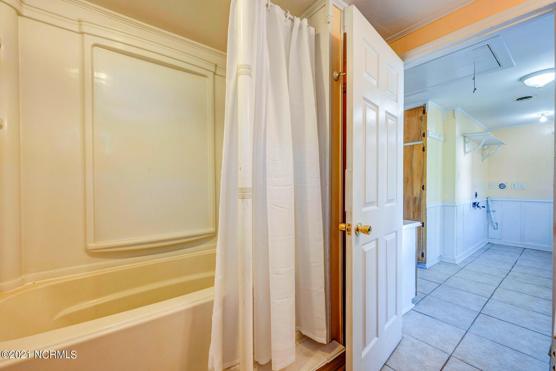 137 Old Mill Road Newport, NC 28570 - Photo 20 of 49 137 Old Mill Road-00036