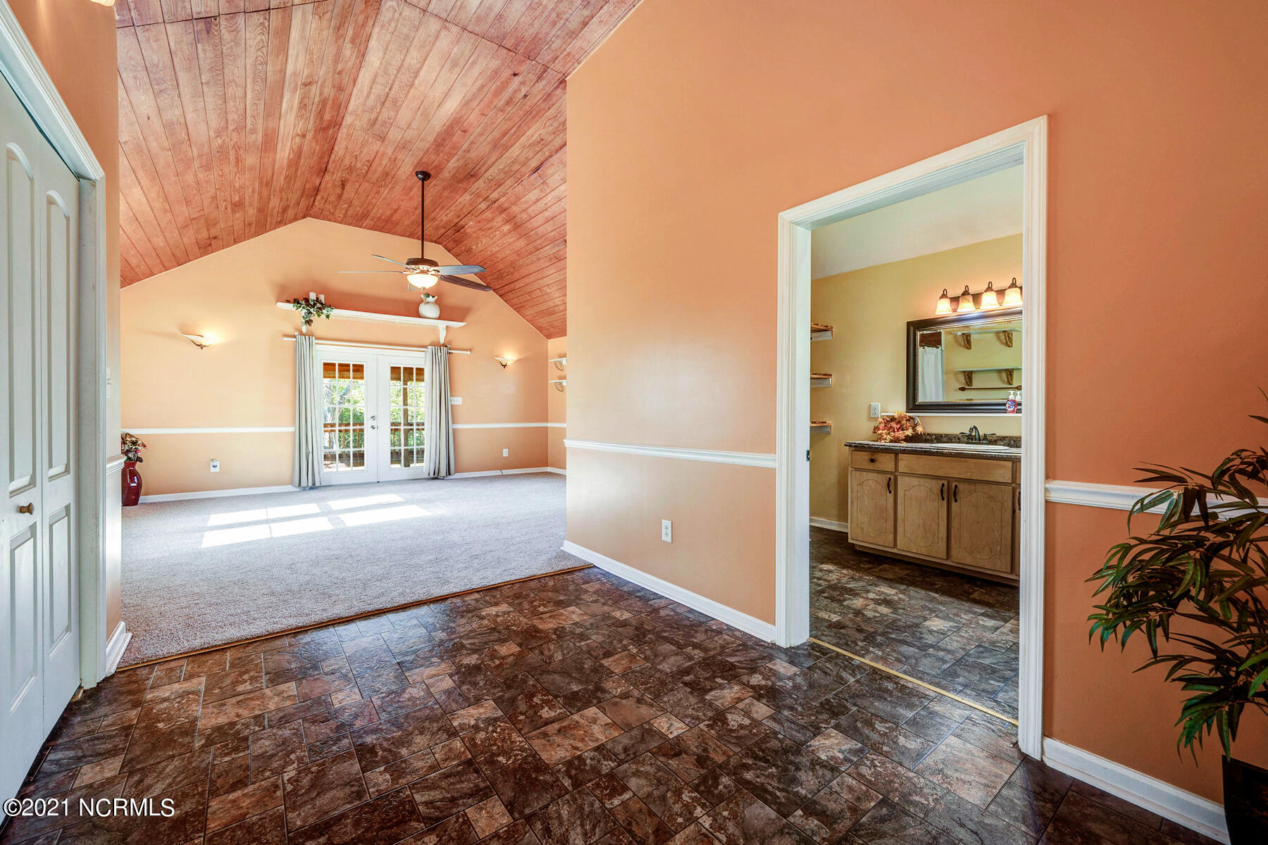 137 Old Mill Road Newport, NC 28570 - Photo 23 of 49 137 Old Mill Road-00039