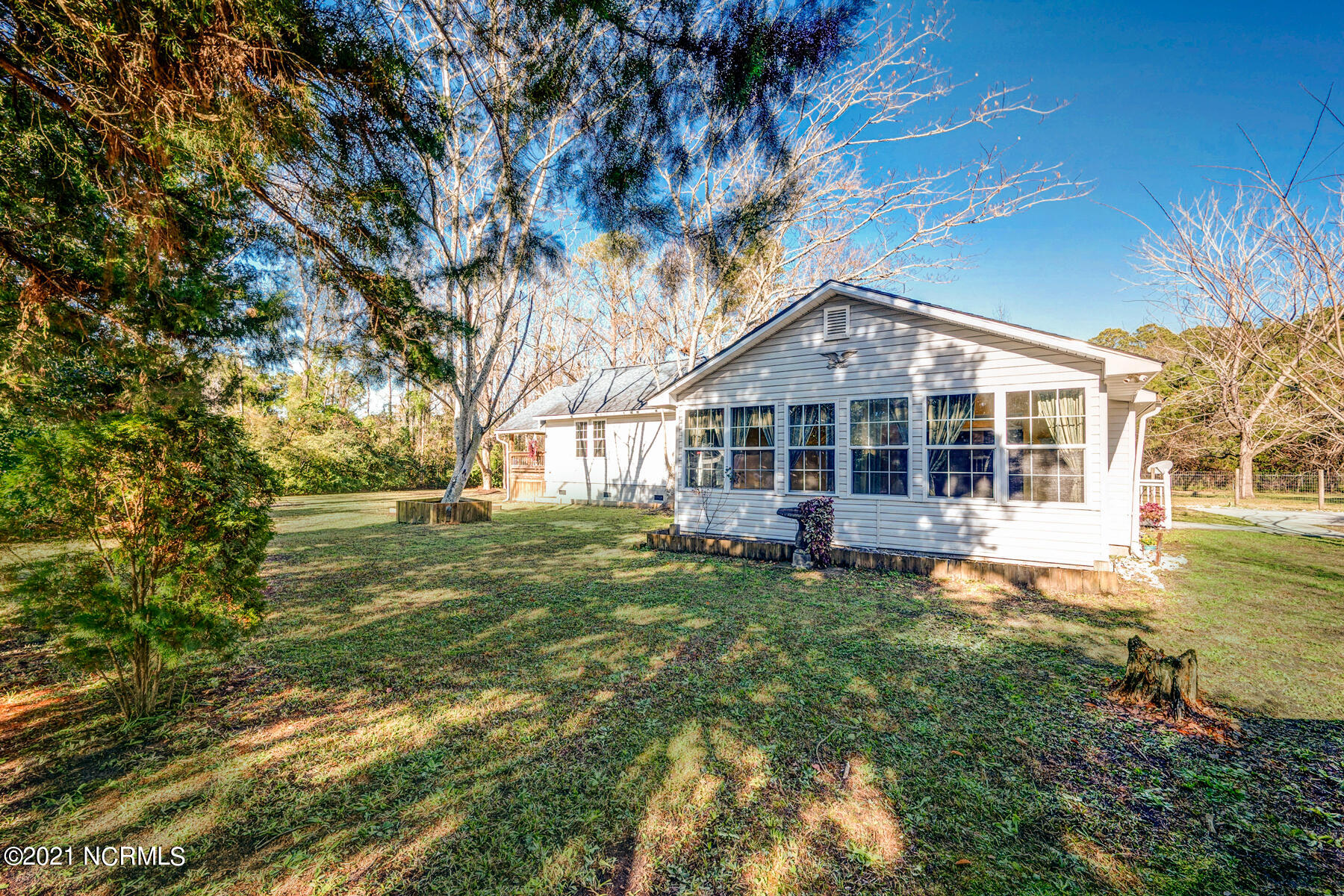 137 Old Mill Road-00010