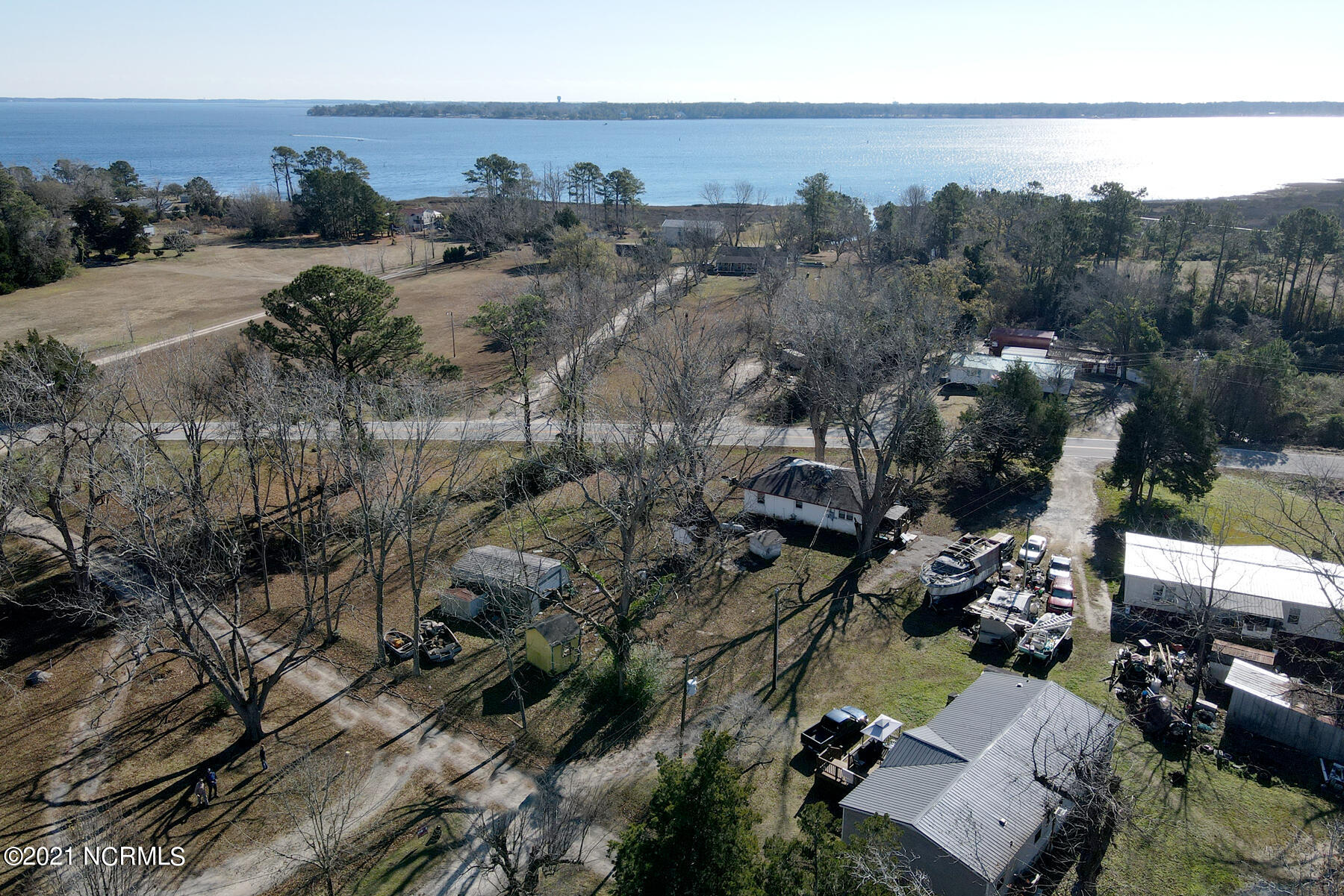 137 Old Mill Road Newport, NC 28570 - Photo 47 of 49 137 Old Mill Road-00005