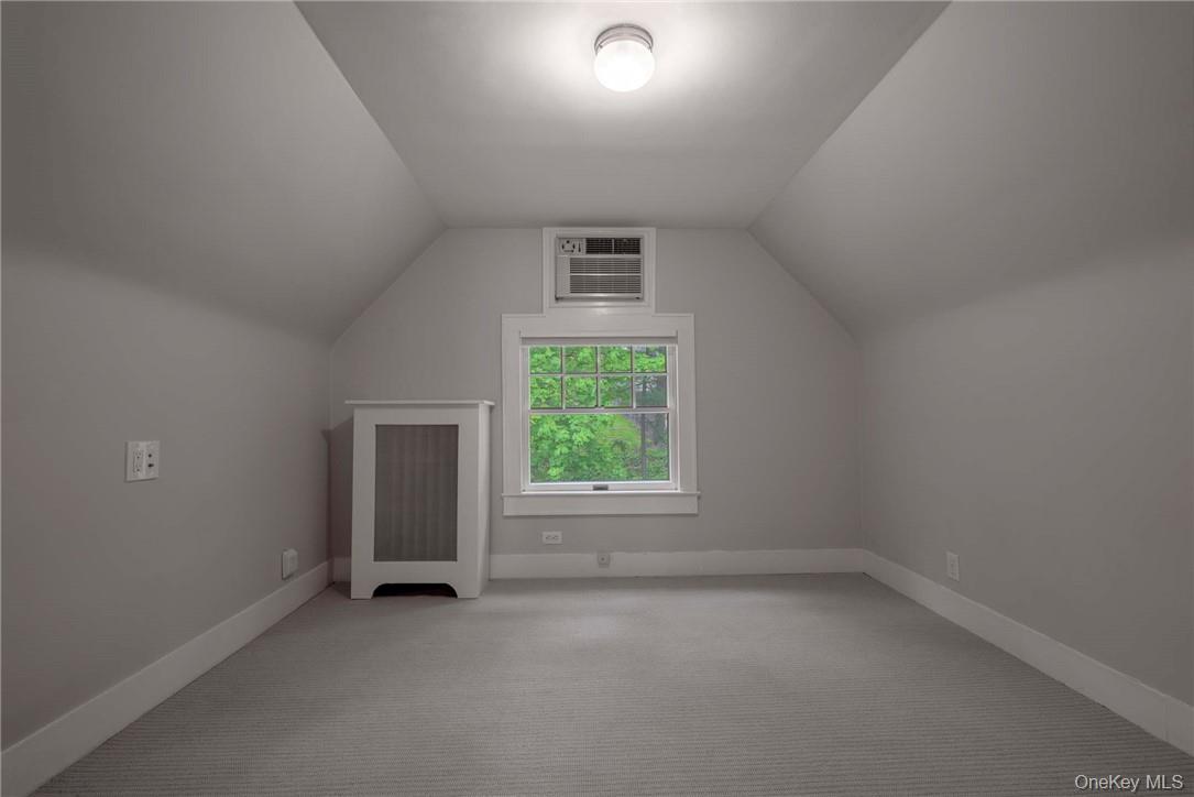 62 Summit Avenue Bronxville, NY 10708 - Photo 21 of 24 Ideal Office or Nannys Bedroom on 3rd floor with bath