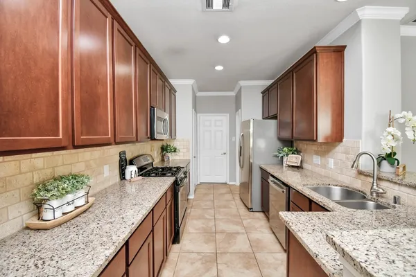 $2,250 | 6426 Haywards Crossing S Circle, Katy, TX 77494