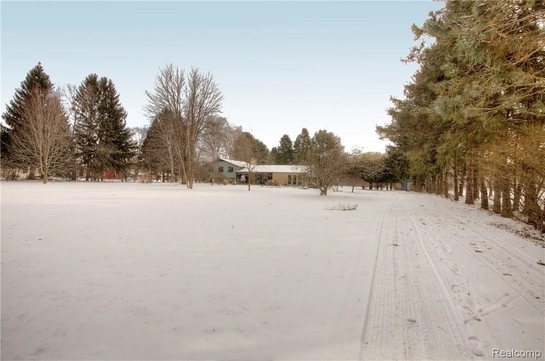 8232 Earhart Road South Lyon, MI 48178 - Photo 54 of 63 930A1415_6_7.jpg