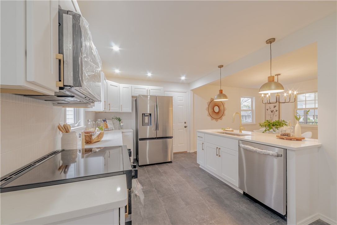 38 Campus Drive Rochester, NY 14623 - Photo 5 of 26