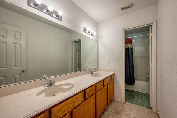 $2,599 | 4705 Farmington Road, Sherman, TX 75092