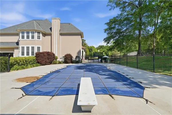 $950,000 | 31 Meadow Lakes Terrace, Cedartown, GA 30125