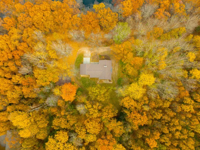 $649,900 | 13461 Burroughs Street Northeast, Lowell, MI 49331