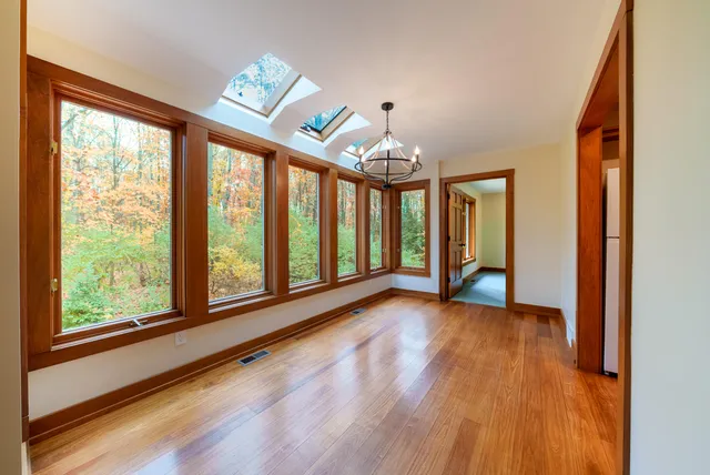 $649,900 | 13461 Burroughs Street Northeast, Lowell, MI 49331