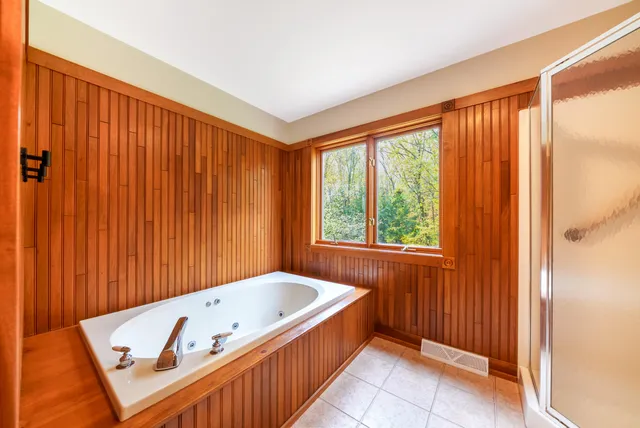 $649,900 | 13461 Burroughs Street Northeast, Lowell, MI 49331