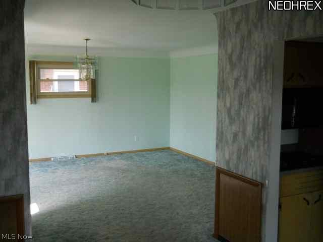 24811 Chardon Road Cleveland, OH 44143 - Photo 5 of 10 Gallery Image 5