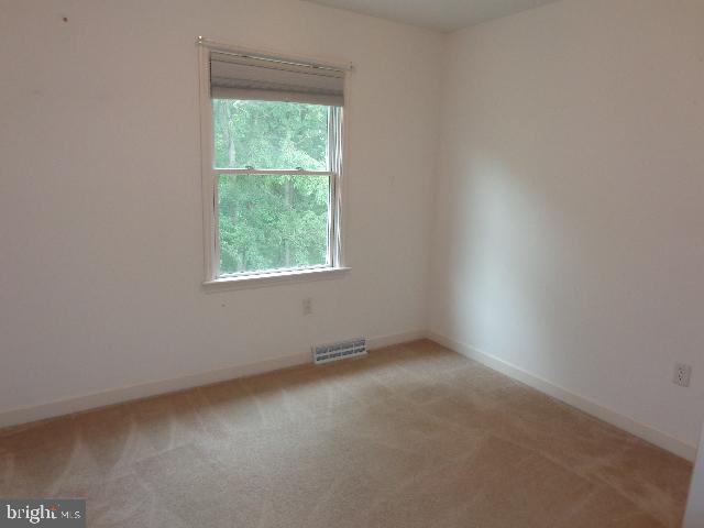 173 Stanford Road Hagerstown, MD 21742 - Photo 8 of 21 3rd Bedroom