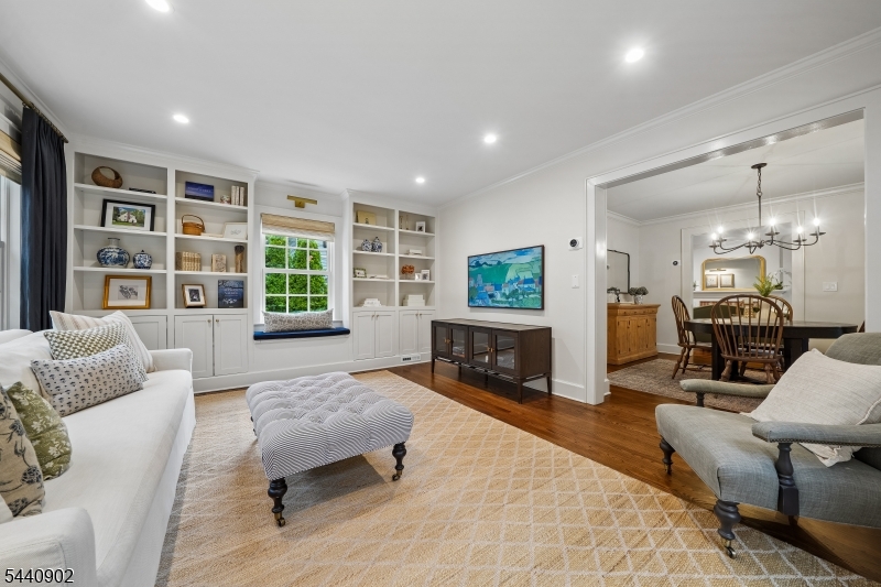27 Pine Grove Avenue Summit, NJ 07901 - Photo 15 of 37