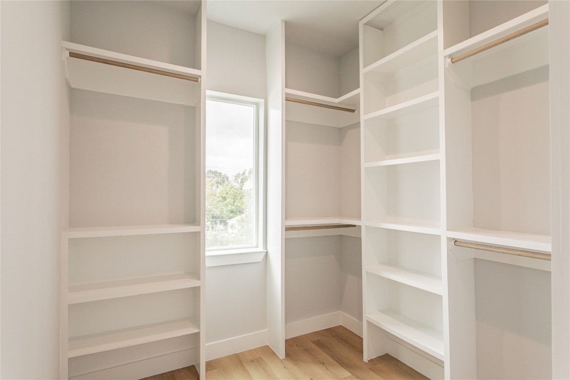 711 Boundary Street Houston, TX 77009 - Photo 22 of 26 a view of an empty walk in closet