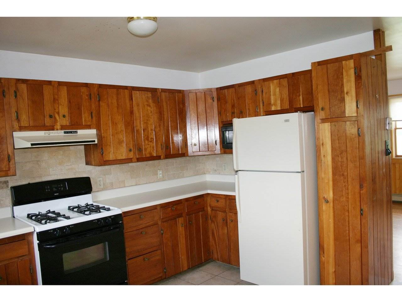 145 County Road Lincoln, VT 05443 - Photo 4 of 24