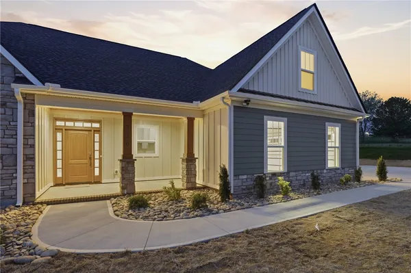 $849,900 | 736 Stewart Gin Road, Liberty, SC 29657