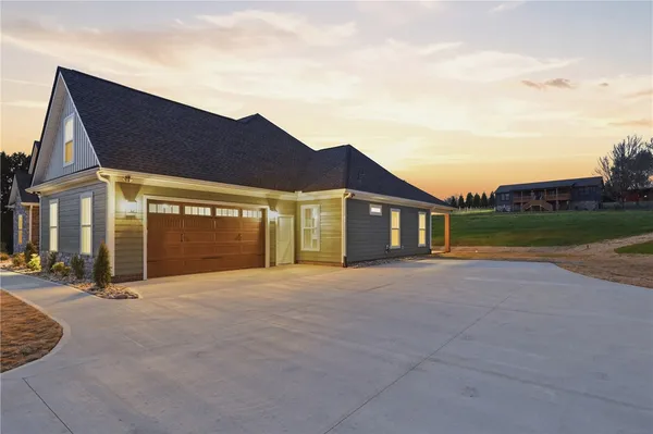 $849,900 | 736 Stewart Gin Road, Liberty, SC 29657