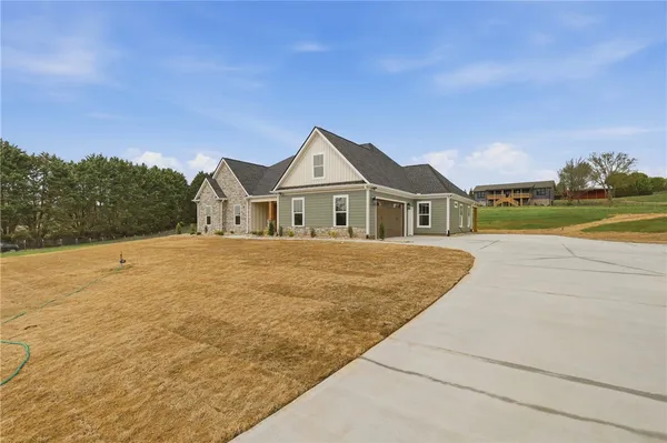 $849,900 | 736 Stewart Gin Road, Liberty, SC 29657