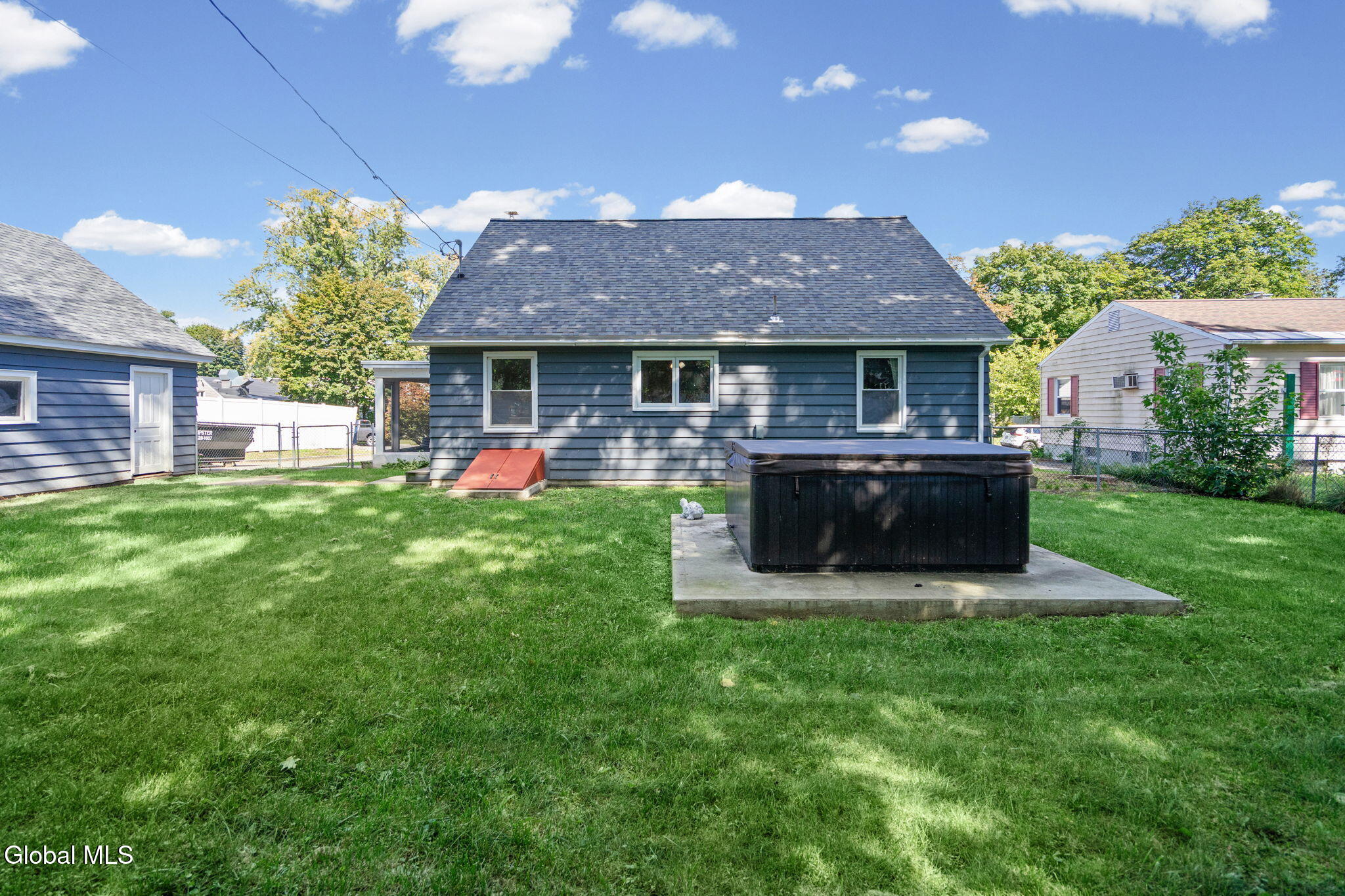 8 Knickerbocker Road Scotia, NY 12302 - Photo 35 of 36 31-web-or-mls-JLP02101_print