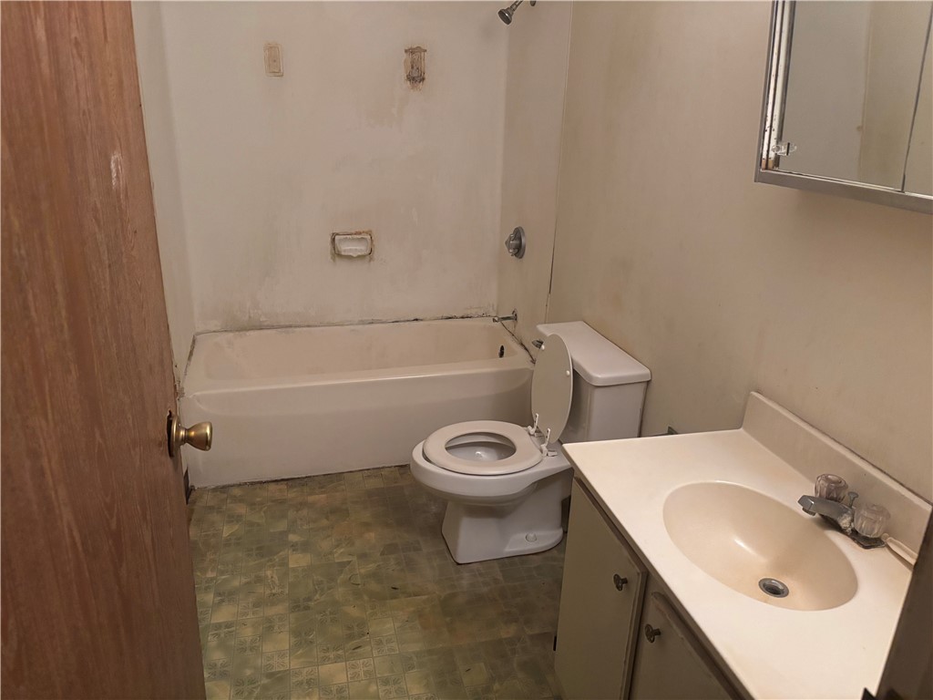 444 Woodward Road, Unit 49 North Providence, RI 02904 - Photo 3 of 5