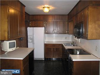 557 Colebrookdale Road Pottstown, PA 19464 - Photo 9 of 12 Kitchen