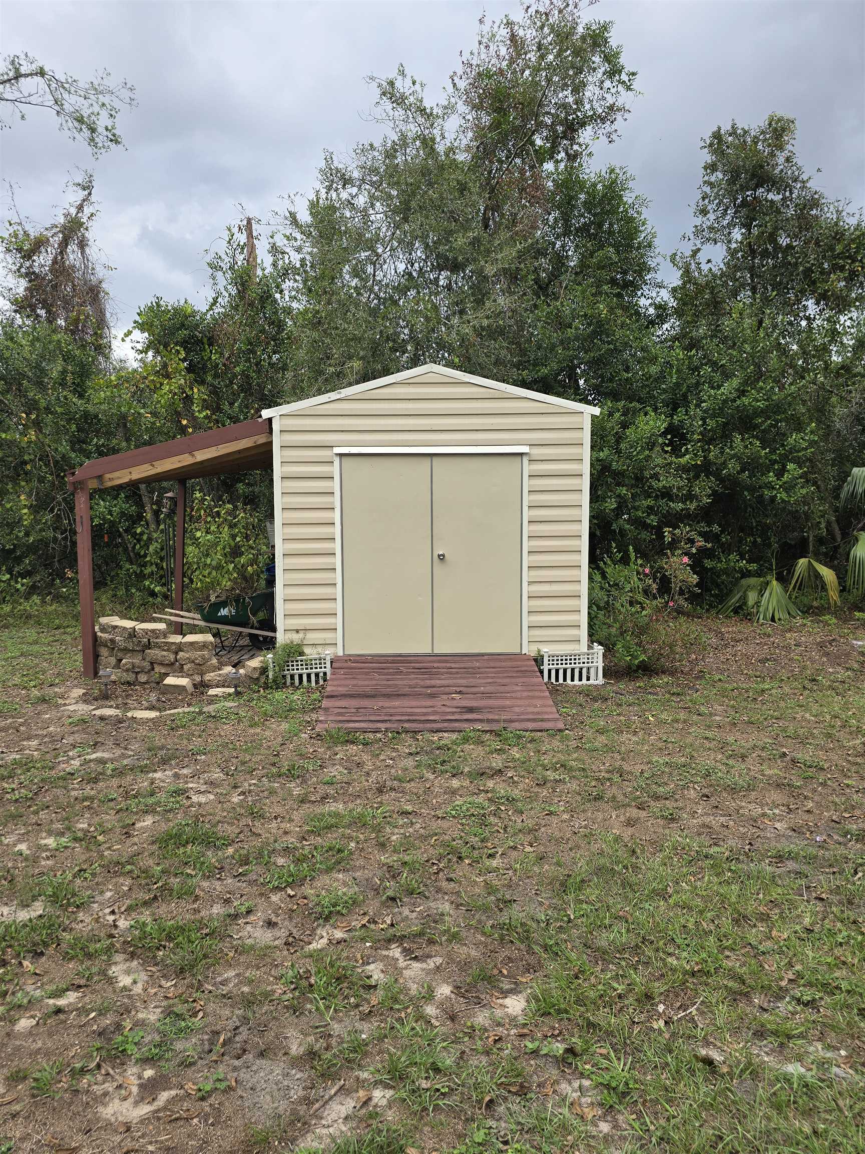 319 Bob Millinor Road Perry, FL 32347 - Photo 5 of 28