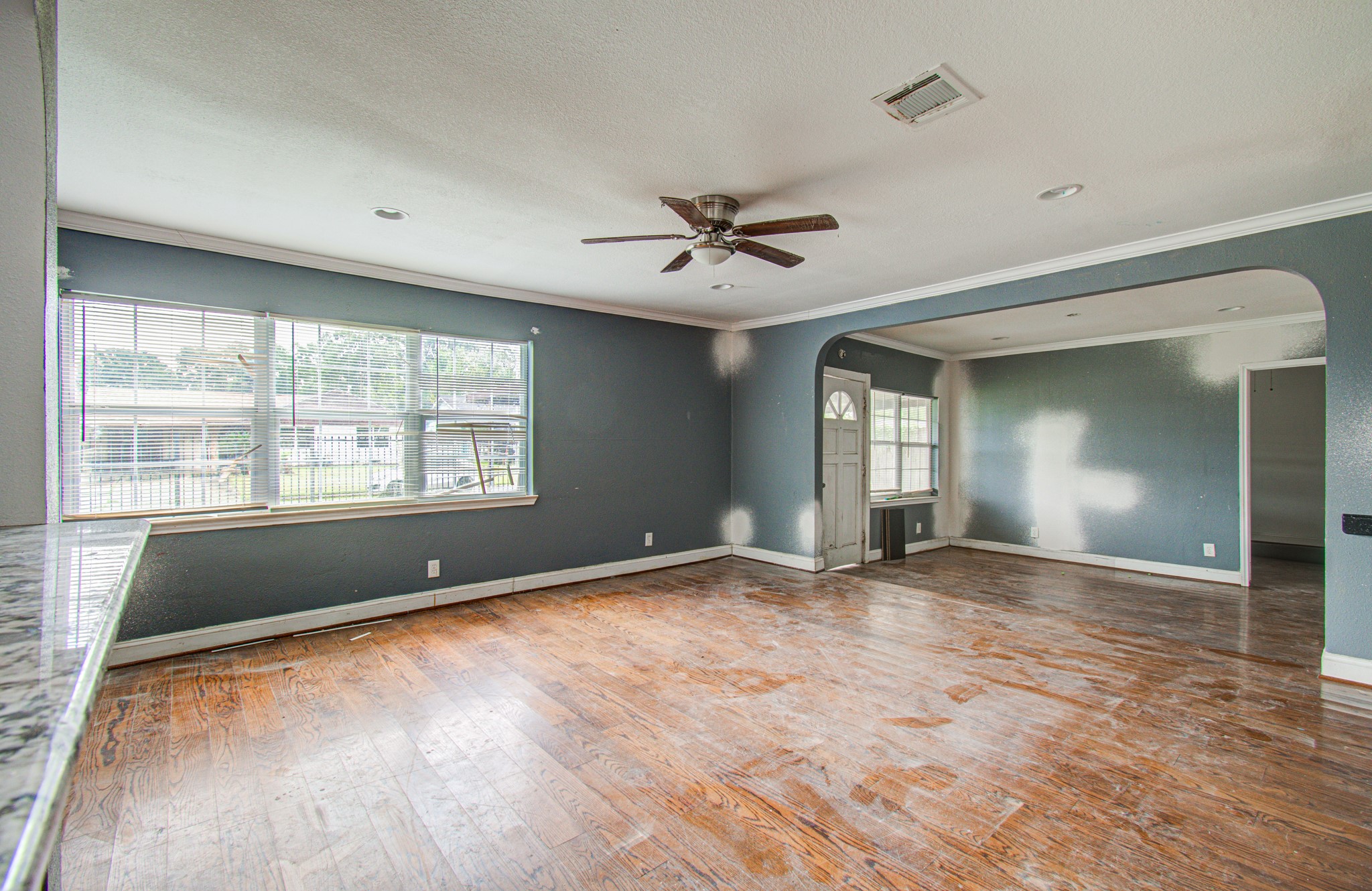 1203 Ruell Street Houston, TX 77017 - Photo 10 of 33 Gallery Image 10