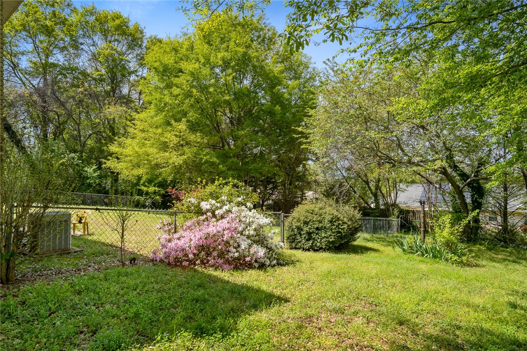 406 Chaumont Road Anderson, SC 29625 - Photo 29 of 33 Gallery Image 29