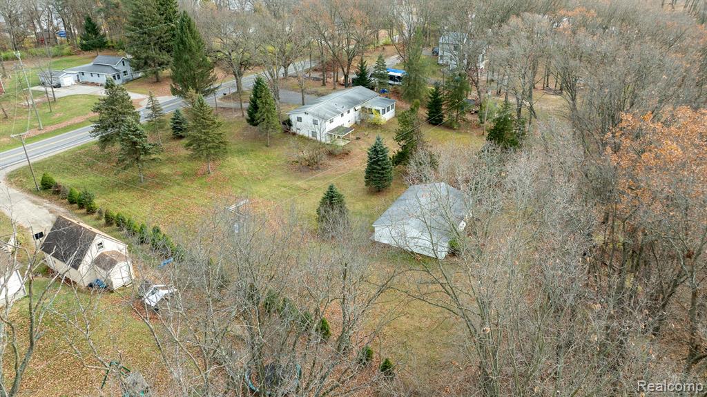 9777 Dexter-Pinckney Road Pinckney, MI 48169 - Photo 38 of 51