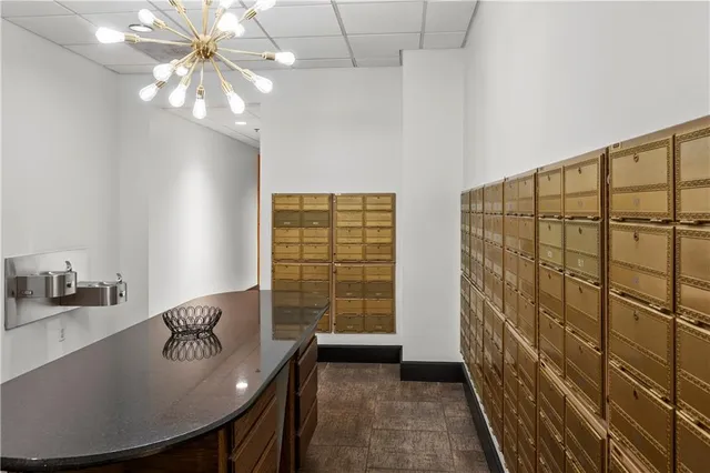 $400,000 | 1101 Walnut Street, Unit 1507, Kansas City, MO 64106