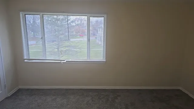 $54,900 | 141 Hemlock Street, Park Forest, IL 60466