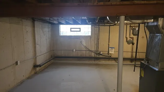 $54,900 | 141 Hemlock Street, Park Forest, IL 60466