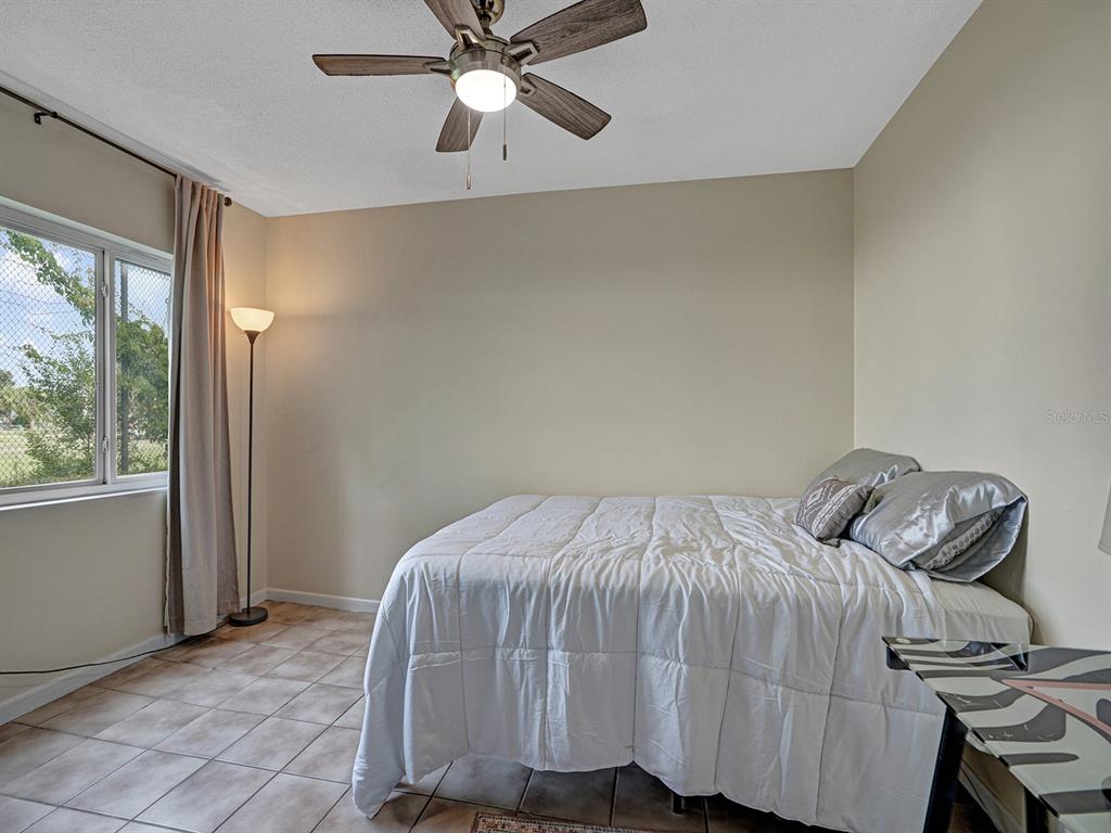 625 North Keene Road, Unit B Clearwater, FL 33755 - Photo 18 of 22