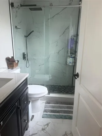 $2,600 | 7325 Northwest 174th Terrace, Unit 102, Hialeah, FL 33015