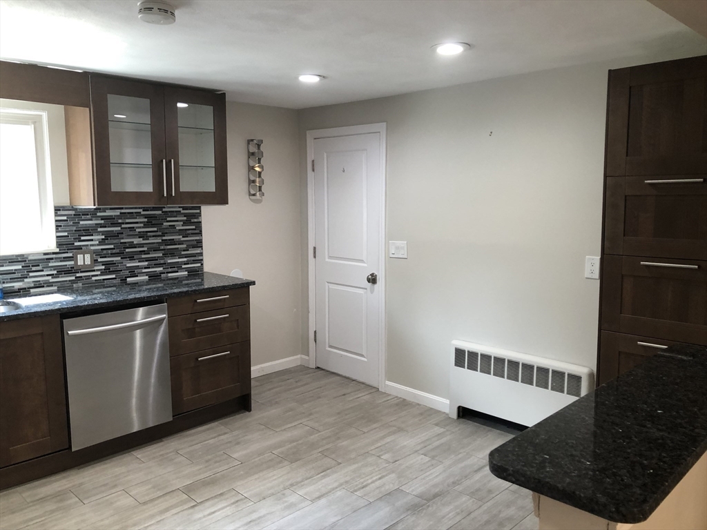 41 Townly Road, Unit 1 Watertown, MA 02472 - Photo 7 of 12