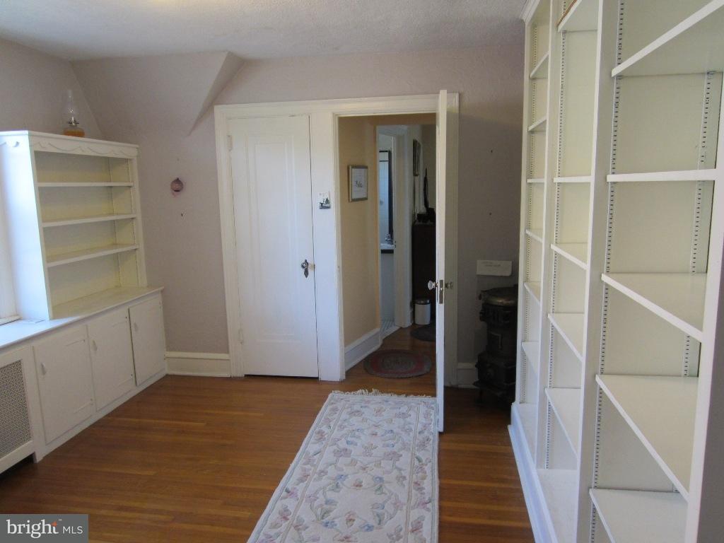 1305 Hillcrest Road Lancaster, PA 17603 - Photo 27 of 33 Gallery Image 27