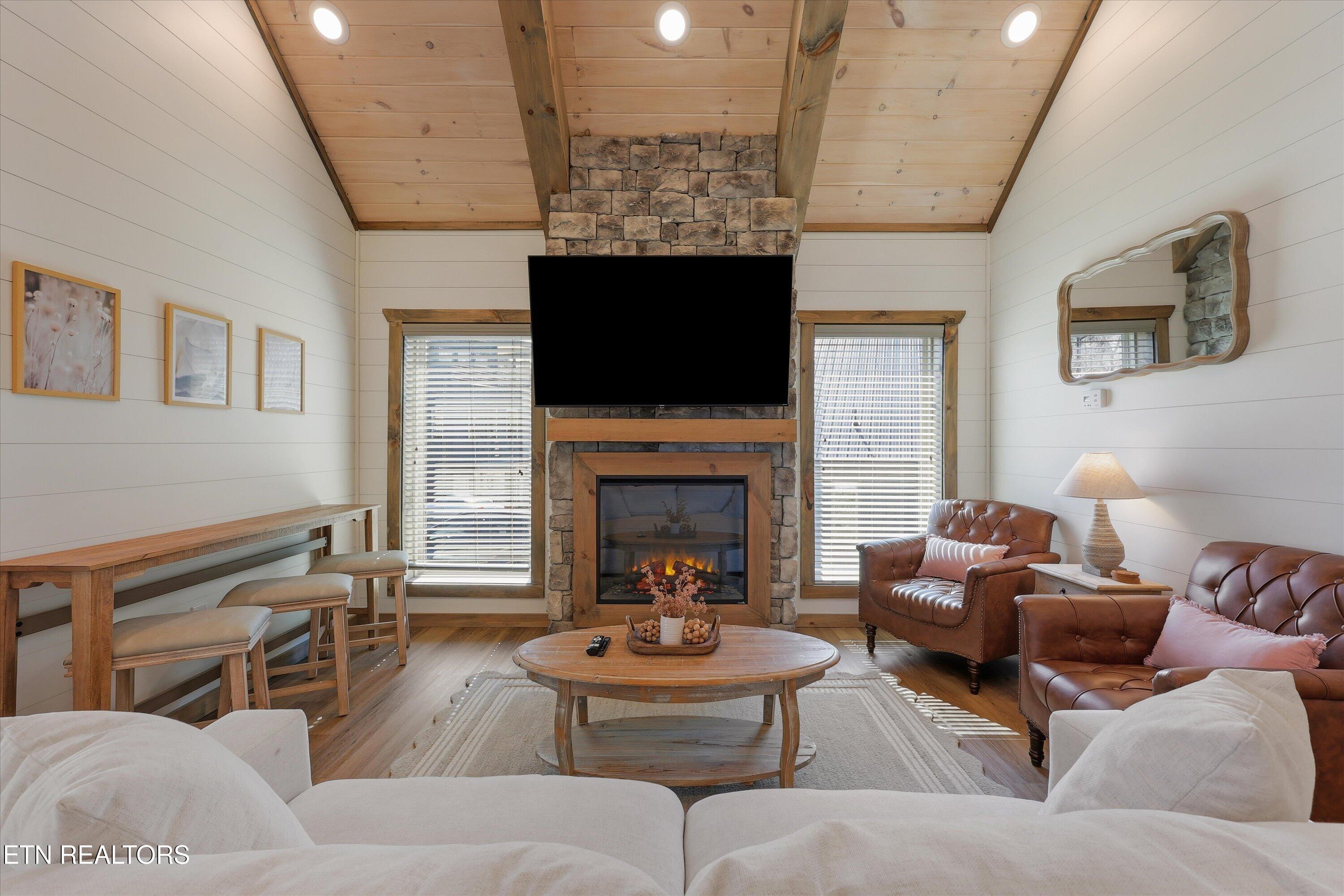 591 Warbonnet Way Pigeon Forge, TN 37863 - Photo 3 of 44 Generous Living Room